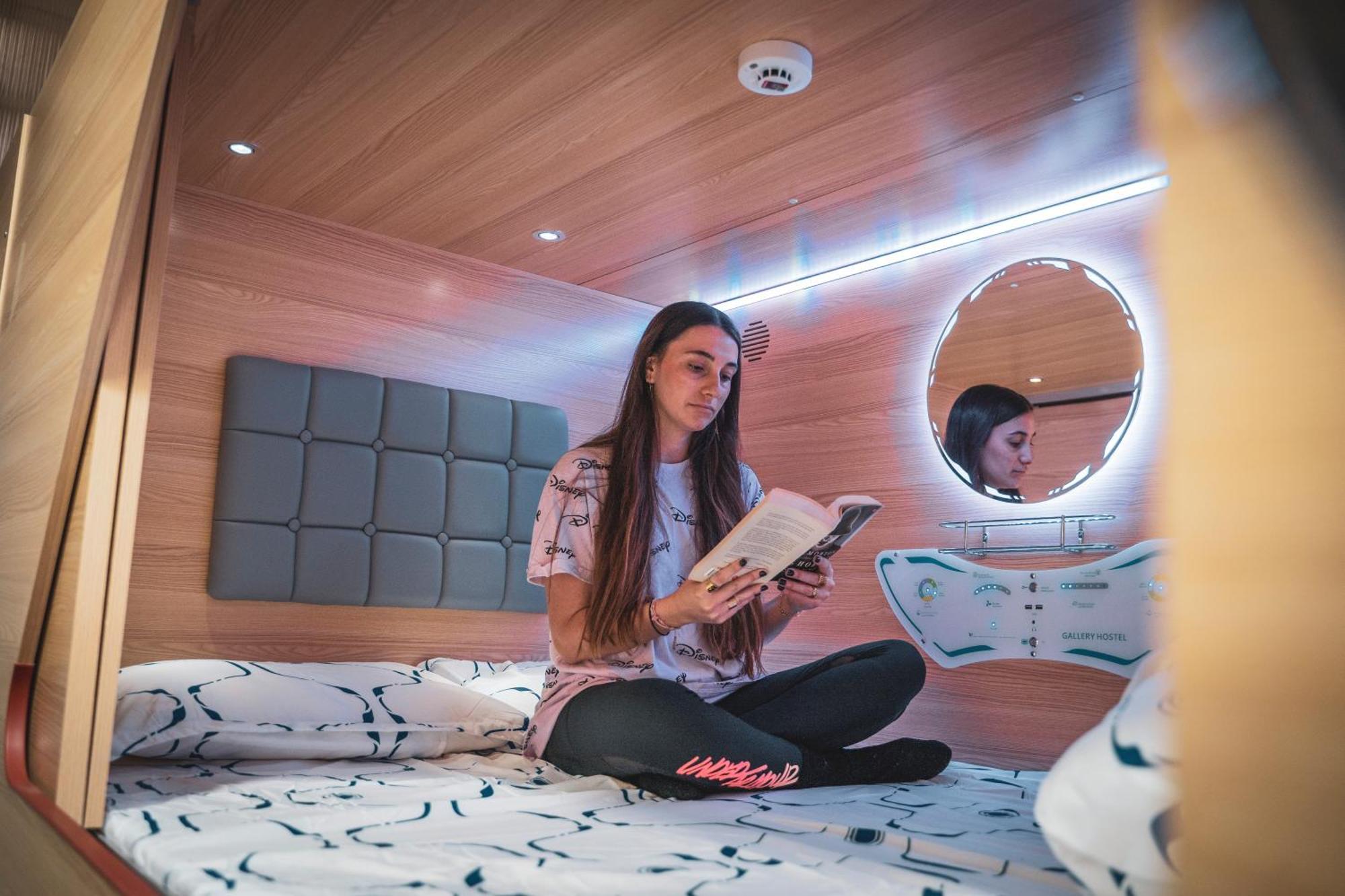 Gallery Hostel Madrid Residencia Luaran gambar