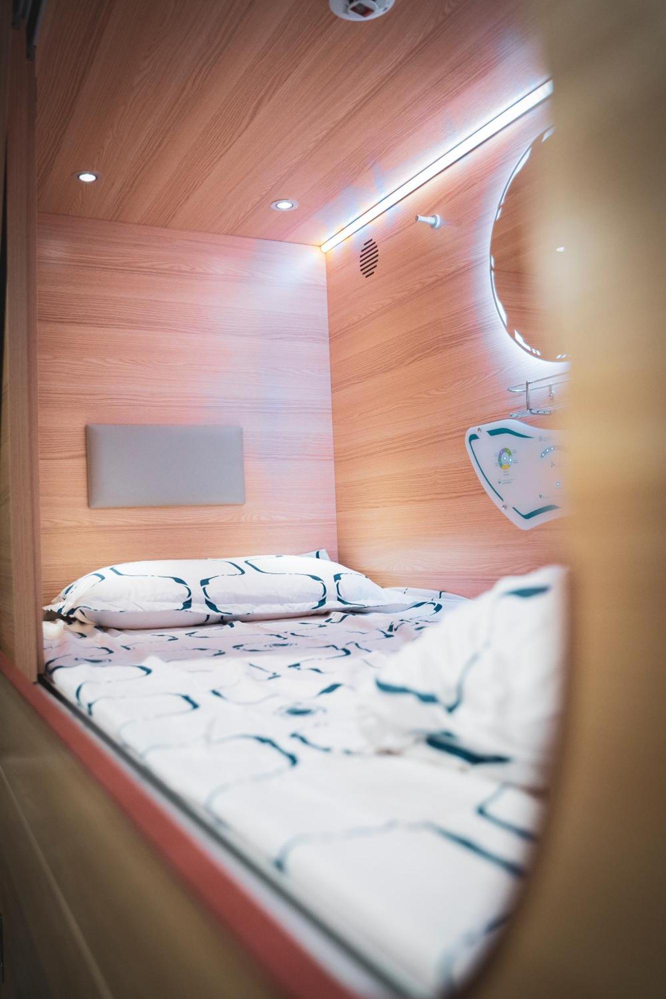 Gallery Hostel Madrid Residencia Luaran gambar