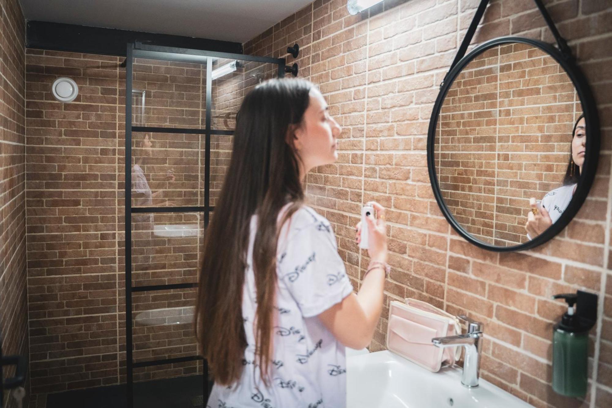 Gallery Hostel Madrid Residencia Luaran gambar